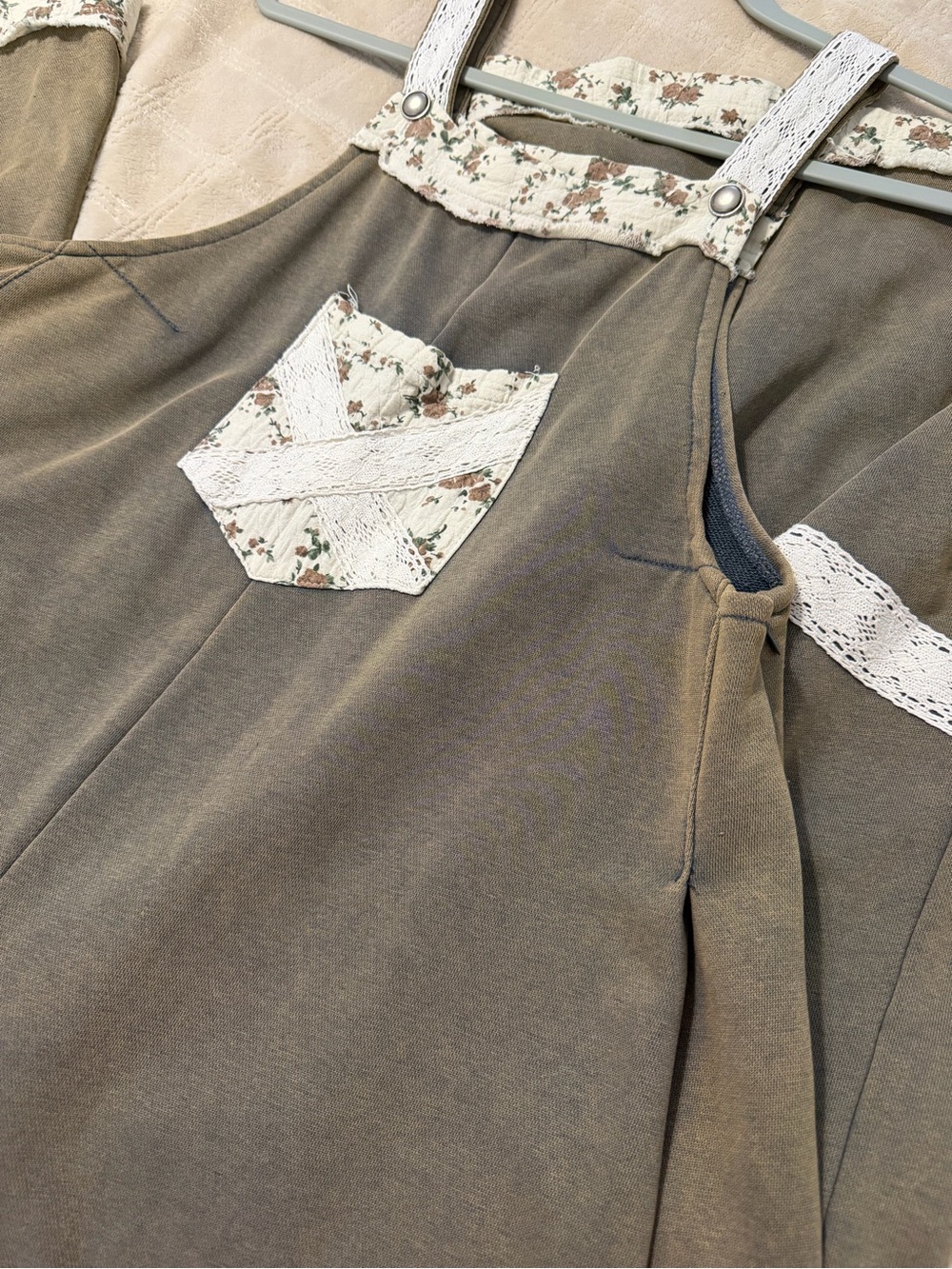 POL Wide-Leg Olive overalls - Picture 14 of 15